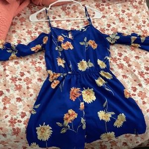 Cold shoulder romper blue flowered
